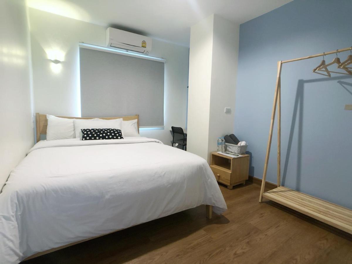 Tidjai Bangkok Hostel Exterior photo